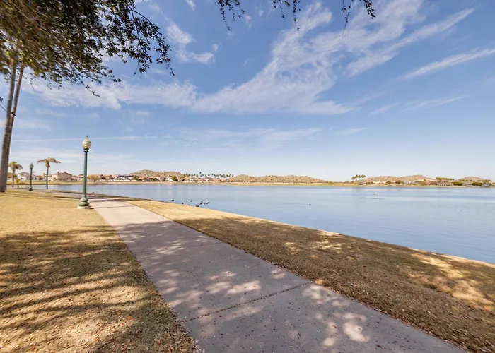 Family Getaway W/ Outdoor Oasis In Goodyear! Holiday home