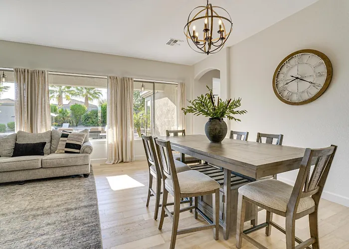 Family Getaway W/ Outdoor Oasis In Goodyear! *