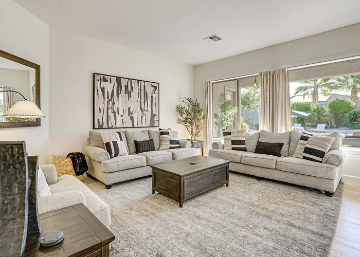 Family Getaway W/ Outdoor Oasis In Goodyear! Holiday home *