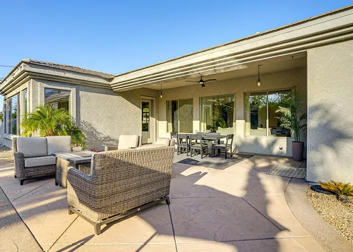 Family Getaway W/ Outdoor Oasis In Goodyear! *