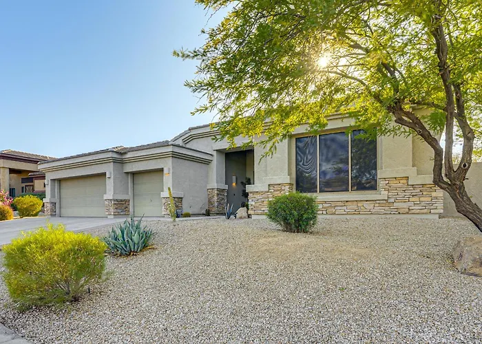 Family Getaway W/ Outdoor Oasis In Goodyear! *